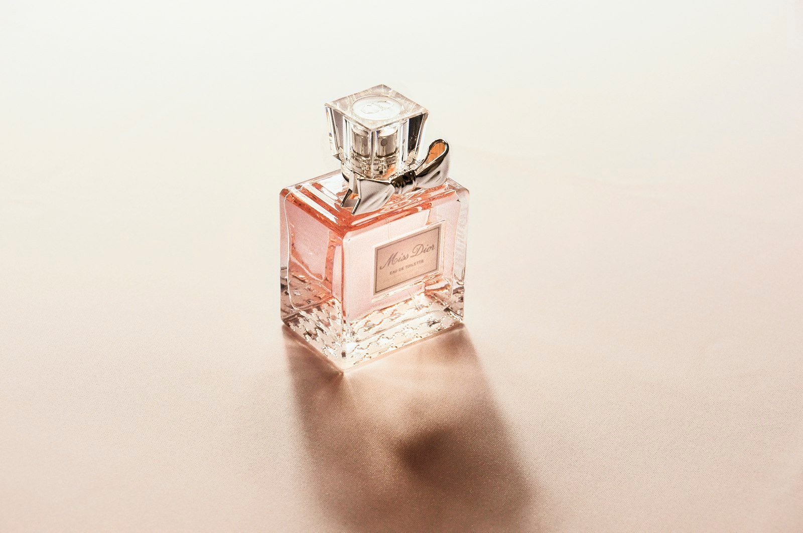 Fragrance Layering Is 2026’s Quiet Wellness Trend: Why People Are Mixing Scents Instead of Picking One